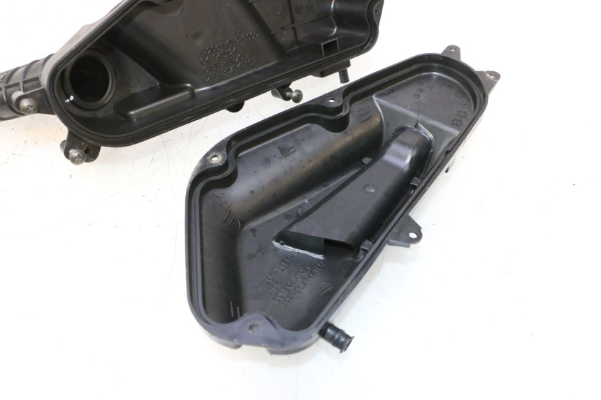 photo de CAJA FILTRO KYMCO AGILITY PREMIUM 50 (2007 - 2010) - Estado de la superficie y material