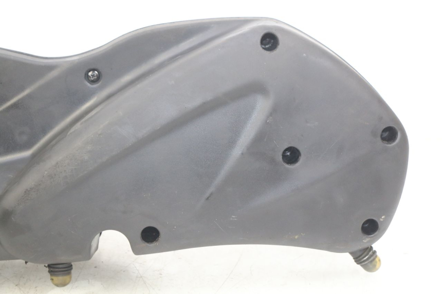 photo de CAJA DE AIRE PIAGGIO BEVERLY 125 (2010 - 2015) - Detalles de los puntos de fijación