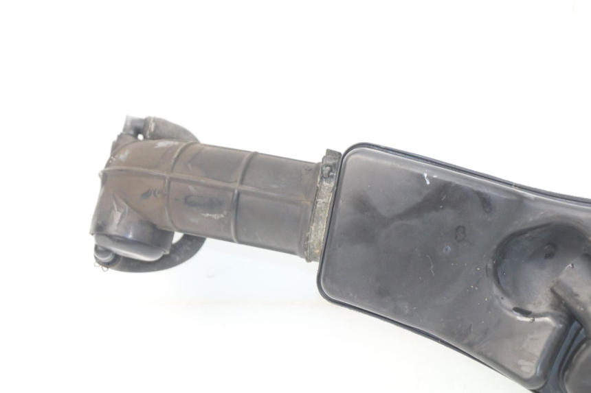 photo de CAJA DE AIRE SUZUKI BURGMAN 125 (2007 - 2014) - Primer plano técnico