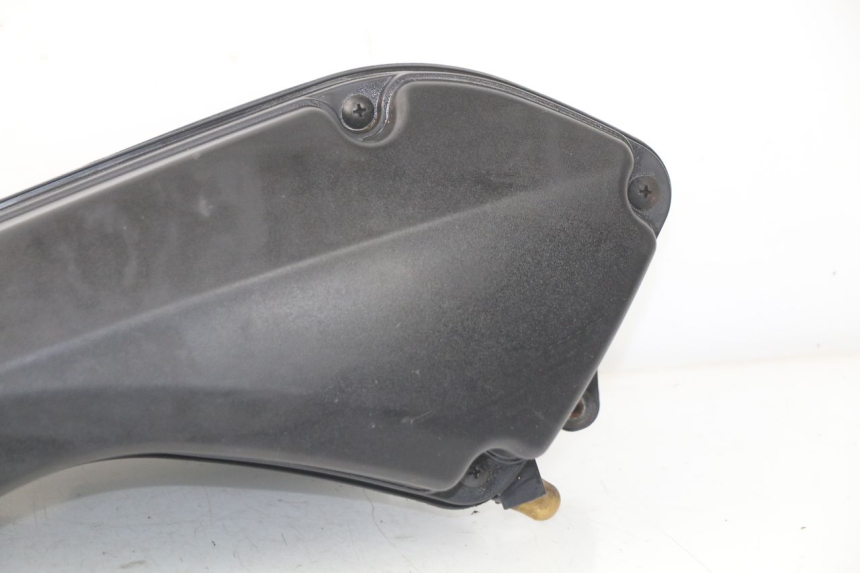 photo de CAJA DE AIRE SUZUKI BURGMAN 125 (2007 - 2014) - Detalles de los puntos de fijación