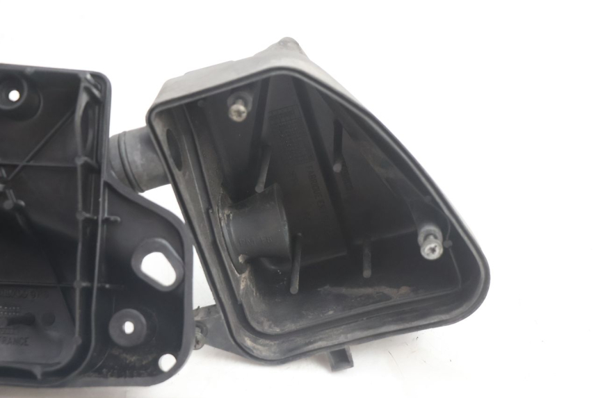 photo de CAJA FILTRO PEUGEOT BUXY 50 (1993 - 1998) - Otra vista del artículo
