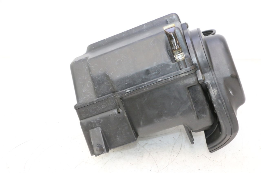 photo de CAJA FILTRO HONDA CB F HORNET 600 (2005 - 2006) - Primer plano técnico