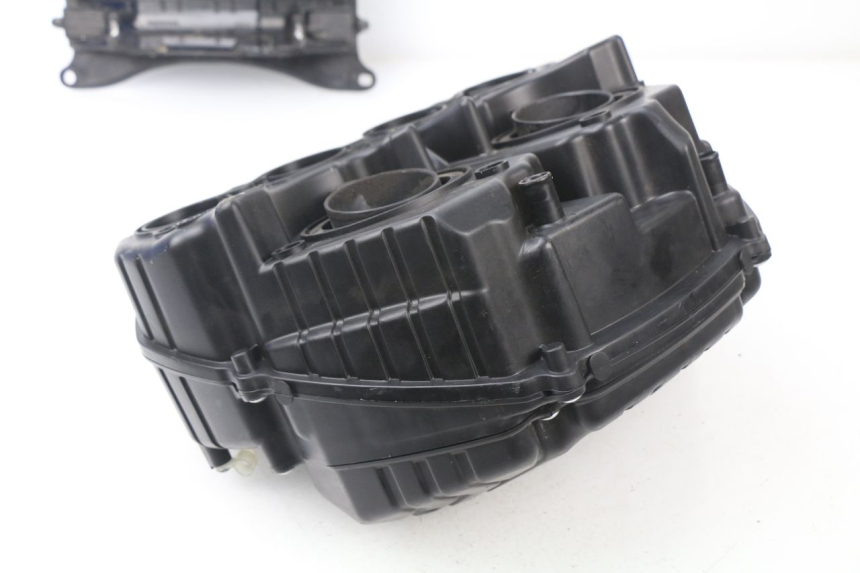 photo de CAJA FILTRO HONDA CBR RR FIREBLADE 1000 (2006 - 2007) - Zoom estado de uso