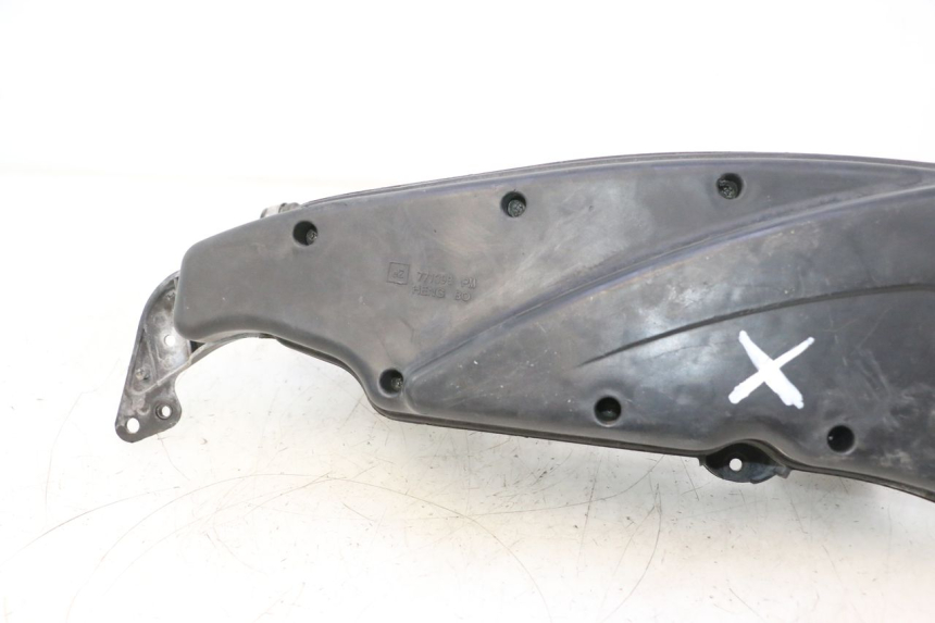 photo de CAJA DE AIRE PEUGEOT CITYSTAR 125 (2011 - 2017) - Detalles de los puntos de fijación