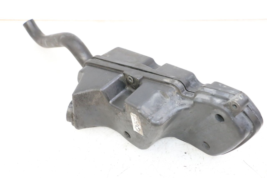 photo de CAJA DE AIRE PEUGEOT CITYSTAR 50 (2013 - 2017) - Primer plano técnico