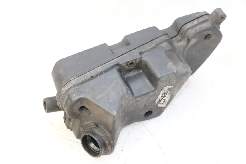 photo de CAJA DE AIRE PEUGEOT CITYSTAR 50 (2013 - 2017) - Primer plano técnico