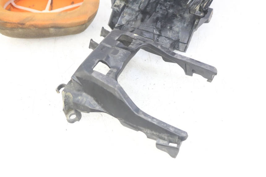 photo de CAJA DE AIRE HONDA CRF CR-F RX 450 (2017 - 2021) - Zoom sobre los componentes