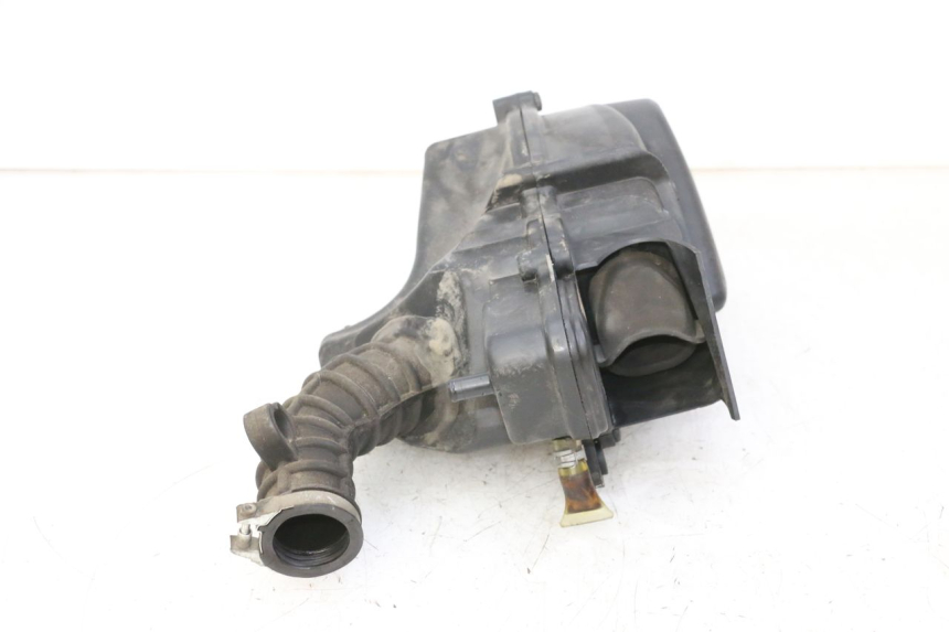 photo de CAJA DE AIRE YAMAHA CYGNUS X INJECTION 125 (2007 - 2013) - Primer plano técnico