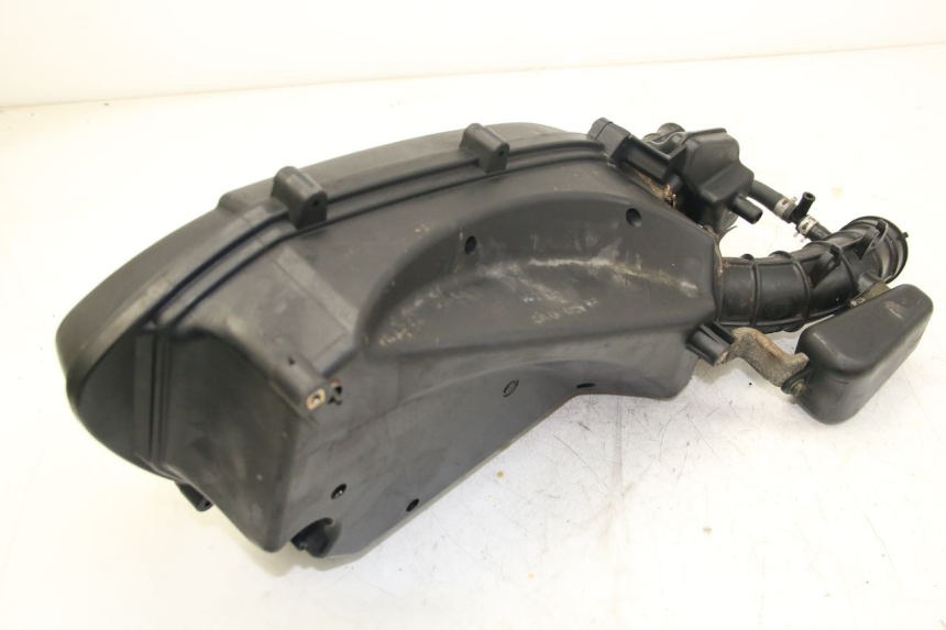 photo de CAJA DE AIRE KYMCO DOWNTOWN ABS 125 (2015 - 2017) - Estado de la superficie y material