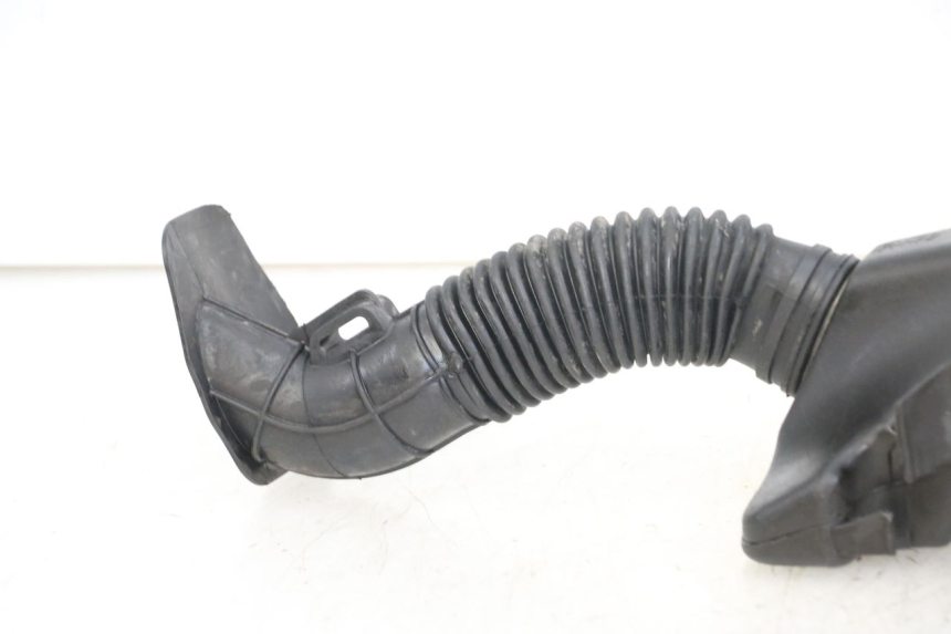 photo de CAJA DE AIRE PEUGEOT ELYSTAR 50 (2002 - 2014) - Primer plano técnico