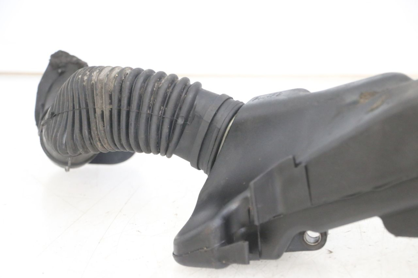 photo de CAJA DE AIRE PEUGEOT ELYSTAR 50 (2002 - 2014) - Estado de la superficie y material