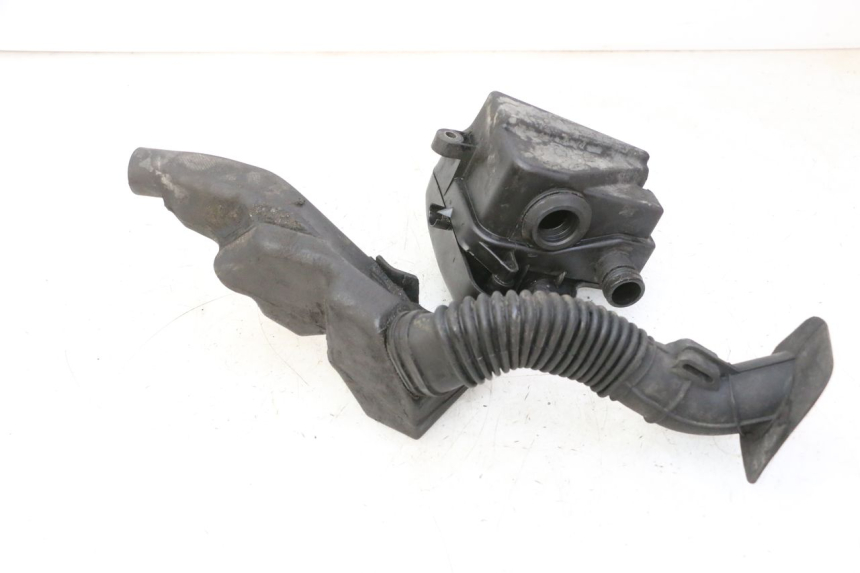 photo de CAJA DE AIRE PEUGEOT ELYSTAR 50 (2002 - 2014) - Primer plano técnico