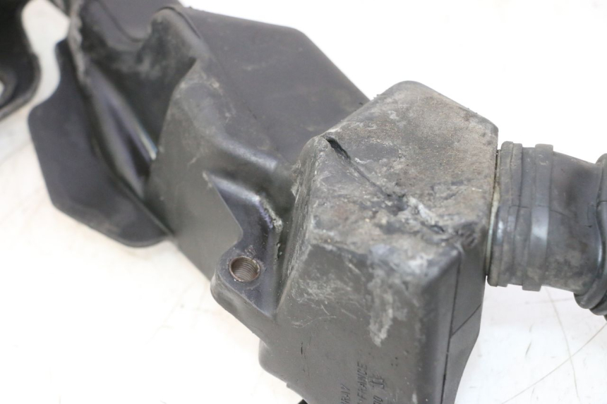 photo de CAJA DE AIRE PEUGEOT ELYSTAR 50 (2002 - 2014) - Otra perspectiva