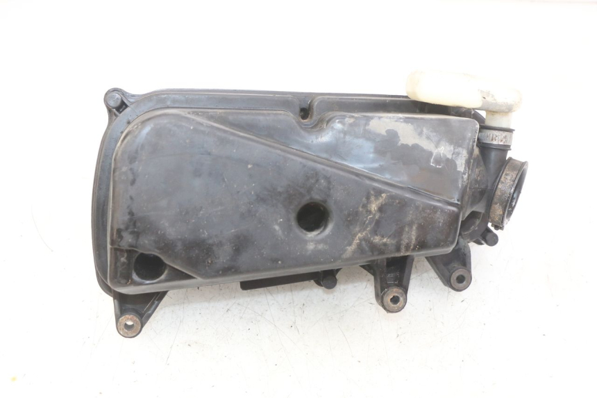 photo de CAJA DE AIRE HONDA FES PANTHEON 2T 125 (1998 - 2002) - Primer plano técnico