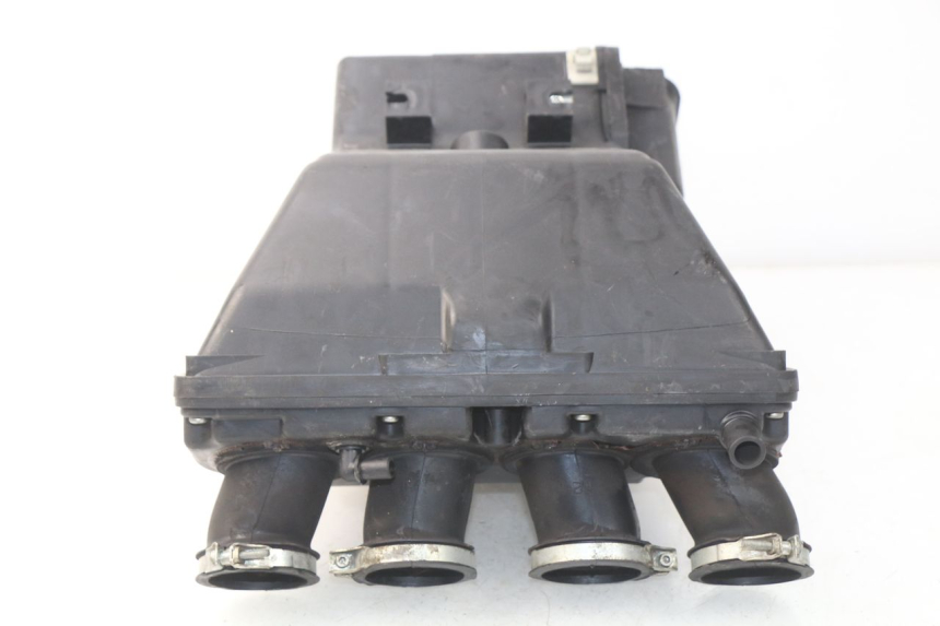 photo de CAJA DE AIRE YAMAHA FJR ABS 1300 (2006 - 2012) - Primer plano técnico