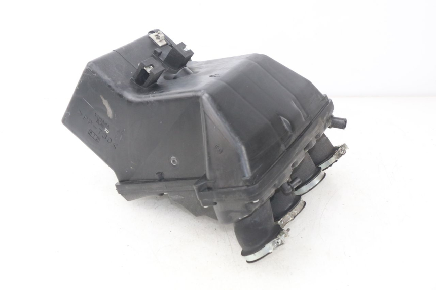 photo de CAJA DE AIRE YAMAHA FJR ABS 1300 (2006 - 2012) - Primer plano técnico