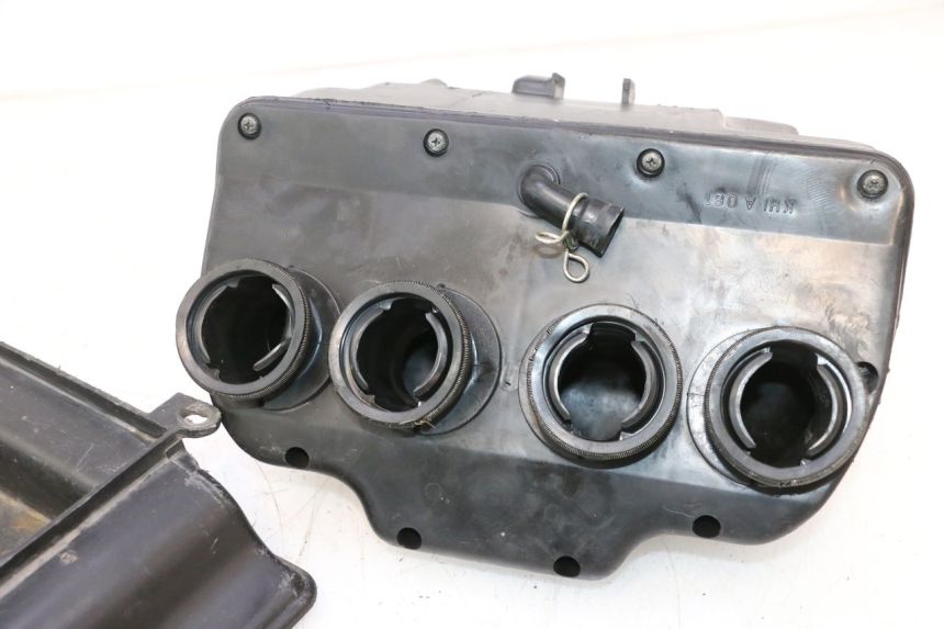 photo de CAJA FILTRO KAWASAKI GPX F ZX750F 750 (1986 - 1990) - Otra perspectiva