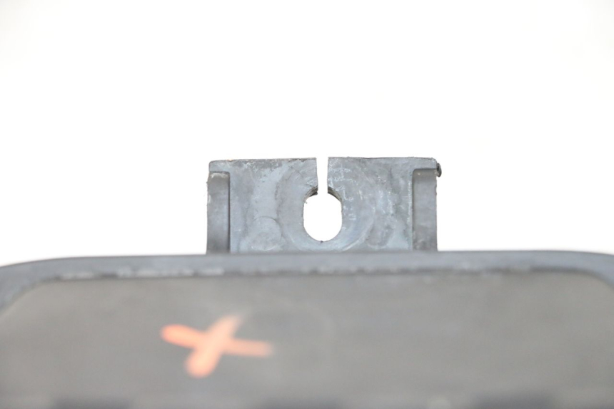 photo de CAJA FILTRO SUZUKI GSR 750 (2011 - 2017) - Detalle de la pieza