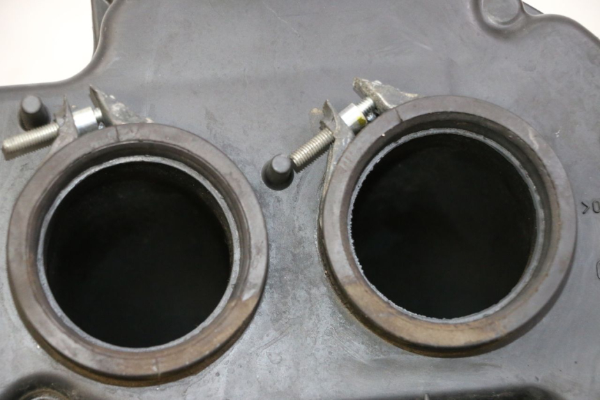 photo de CAJA FILTRO SUZUKI GSR 750 (2011 - 2017) - Zoom estado de uso