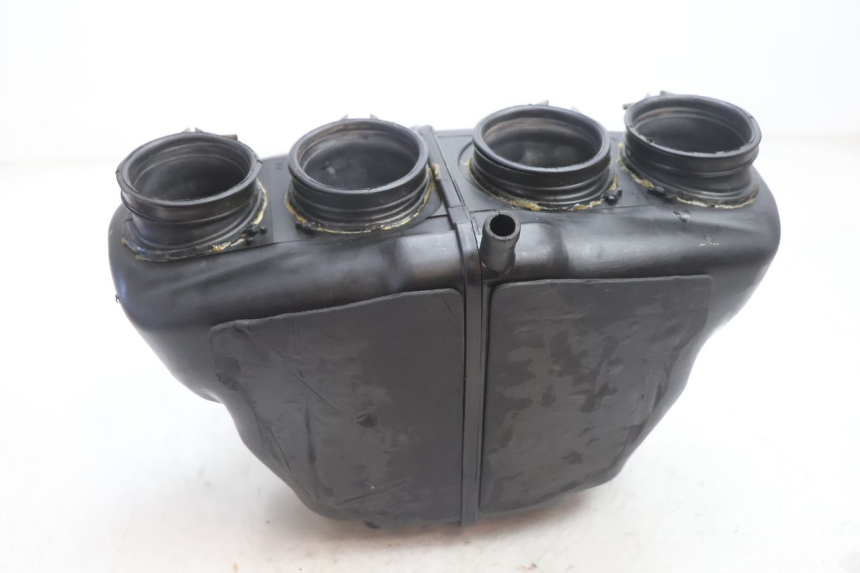 photo de CAJA FILTRO SUZUKI GSX F GSXF 750 (1988 - 1998) - Detalle de la pieza