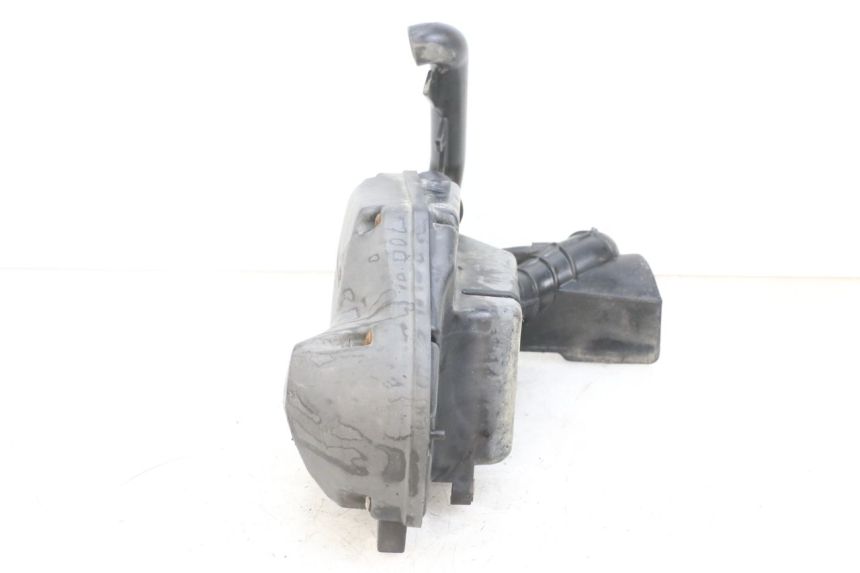 photo de CAJA FILTRO SYM GTS EVO 125 (2009 - 2013) - Detalles de los puntos de fijación