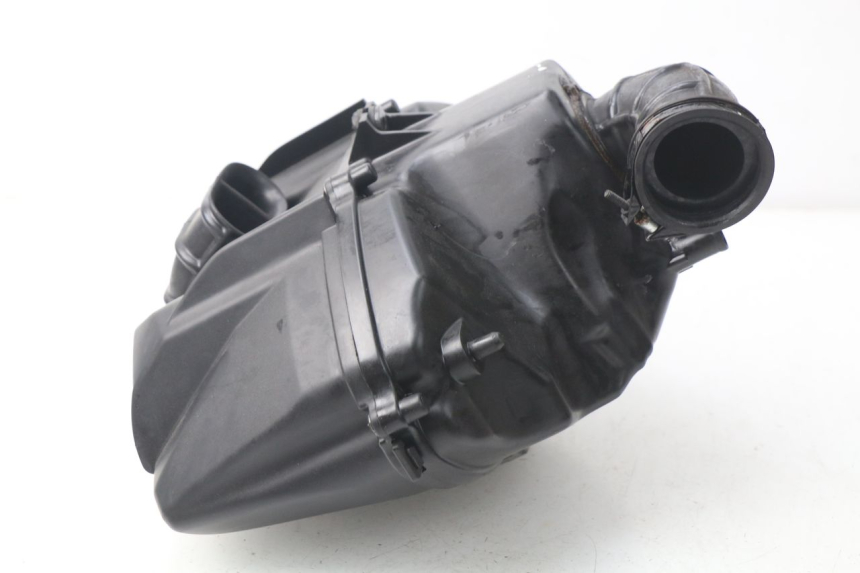 photo de CAJA FILTRO HONDA INTEGRA NC D 750 (2016 - 2018) - Primer plano técnico