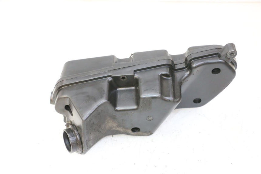 photo de CAJA DE AIRE PEUGEOT KISBEE 2T 50 (2010 - 2017) - Primer plano técnico