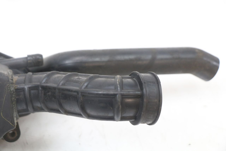 photo de CAJA DE AIRE PEUGEOT KISBEE 4T 50 (2018 - 2022) - Estado de la superficie y material