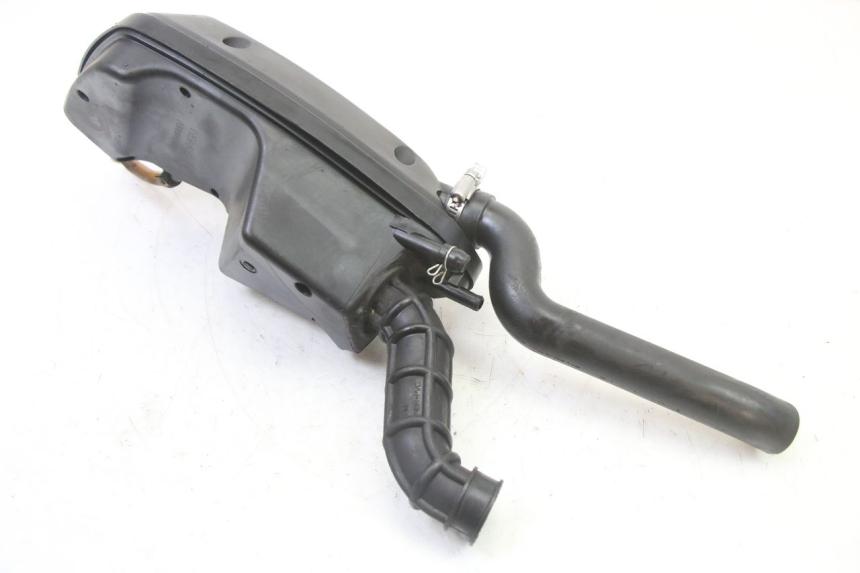 photo de CAJA DE AIRE PEUGEOT KISBEE 4T 50 (2018 - 2022) - Primer plano técnico