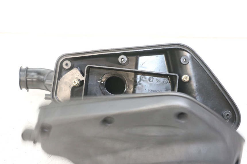 photo de CAJA DE AIRE KYMCO DINK 4T 50 (2007 - 2018) - Detalles de los puntos de fijación