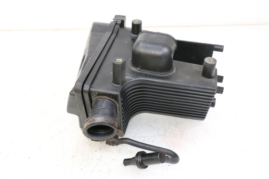 photo de CAJA FILTRO KYMCO STRYKER OFF ROAD 125 (1999 - 2005) - Detalles de los puntos de fijación