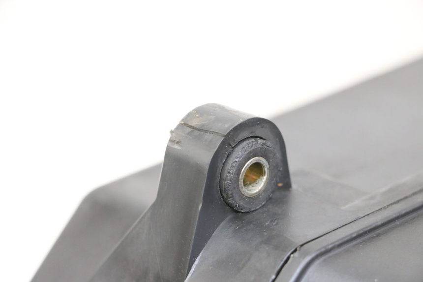 photo de CAJA DE AIRE KYMCO X-TOWN XTOWN 125 (2016 - 2021) - Primer plano técnico