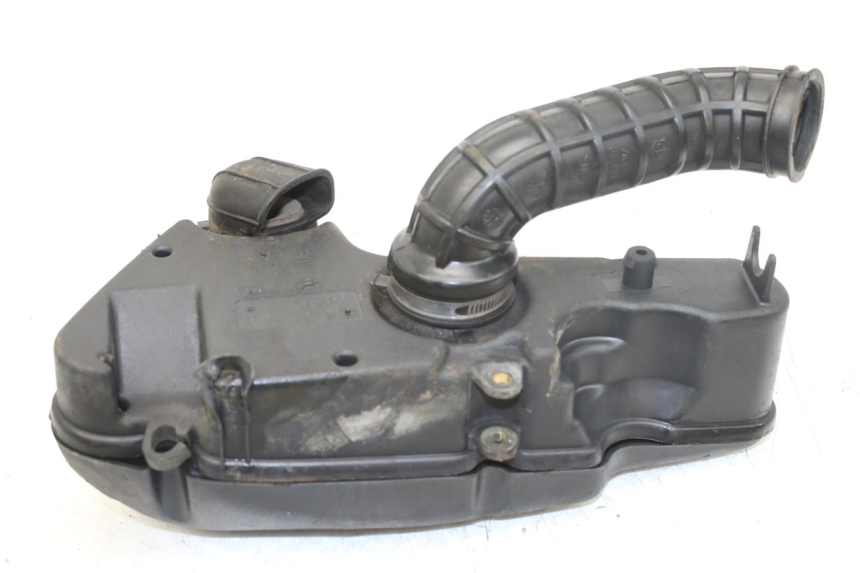 photo de CAJA DE AIRE PIAGGIO LIBERTY 4T 50 (2004 - 2008) - Primer plano técnico