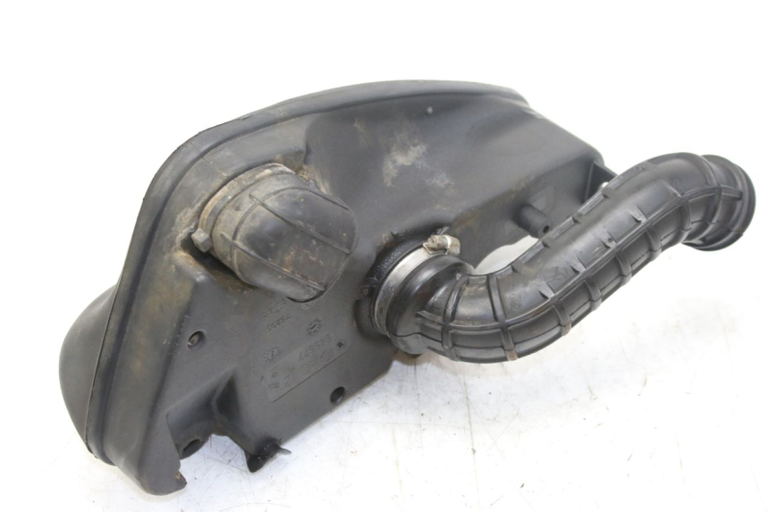 photo de CAJA DE AIRE PIAGGIO LIBERTY 4T 50 (2004 - 2008) - Estado de la superficie y material