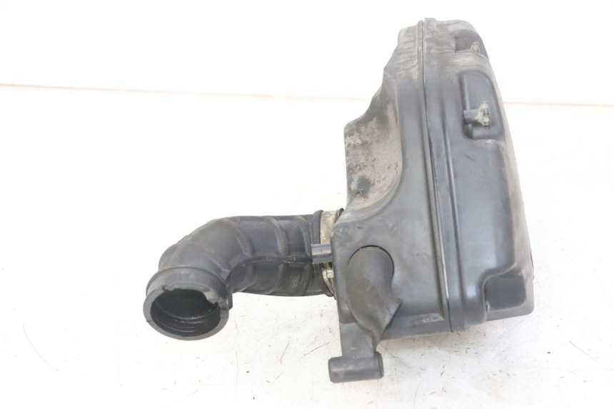 photo de CAJA DE AIRE PIAGGIO MP3 LT 300 (2010 - 2016) - Primer plano técnico