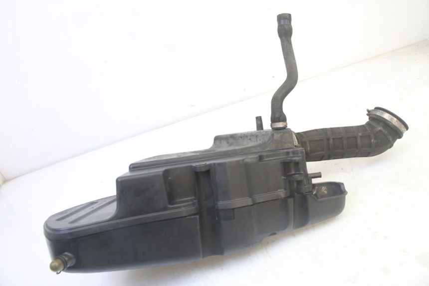 photo de CAJA FILTRO PIAGGIO MP3 500 (2011 - 2015) - Otra perspectiva