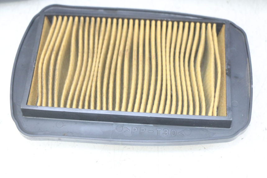 photo de CAJA DE AIRE YAMAHA MT ABS 125 (2014 - 2018) - Estado de la superficie y material