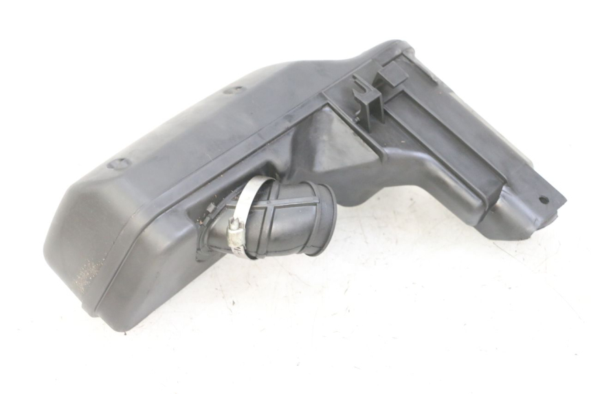 photo de CAJA DE AIRE PIAGGIO NEW TYPHOON 50 (2018 - 2021) - Primer plano técnico