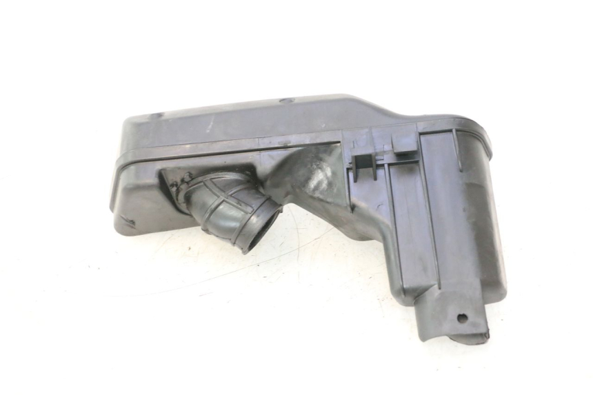 photo de CAJA DE AIRE PIAGGIO NEW TYPHOON 50 (2018 - 2021) - Primer plano técnico