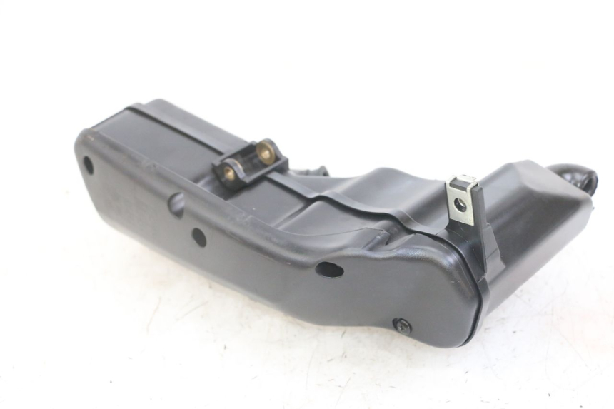 photo de CAJA FILTRO PIAGGIO NRG POWER PUREJET 50 (2018 - 2021) - Detalle de la pieza