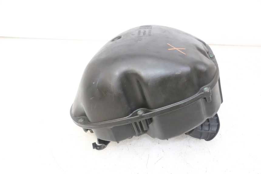 photo de CAJA FILTRO HONDA NTV DEAUVILLE ABS 700 (2007 - 2016) - Primer plano técnico
