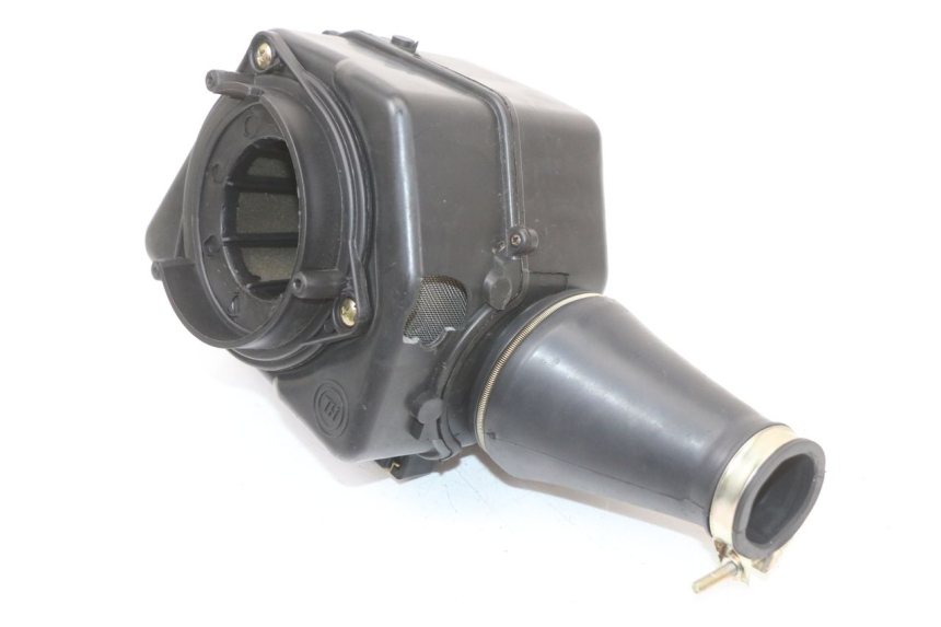 photo de CAJA FILTRO ASTOR ORCAL 125 (2015 - 2017) - Detalles de los puntos de fijación