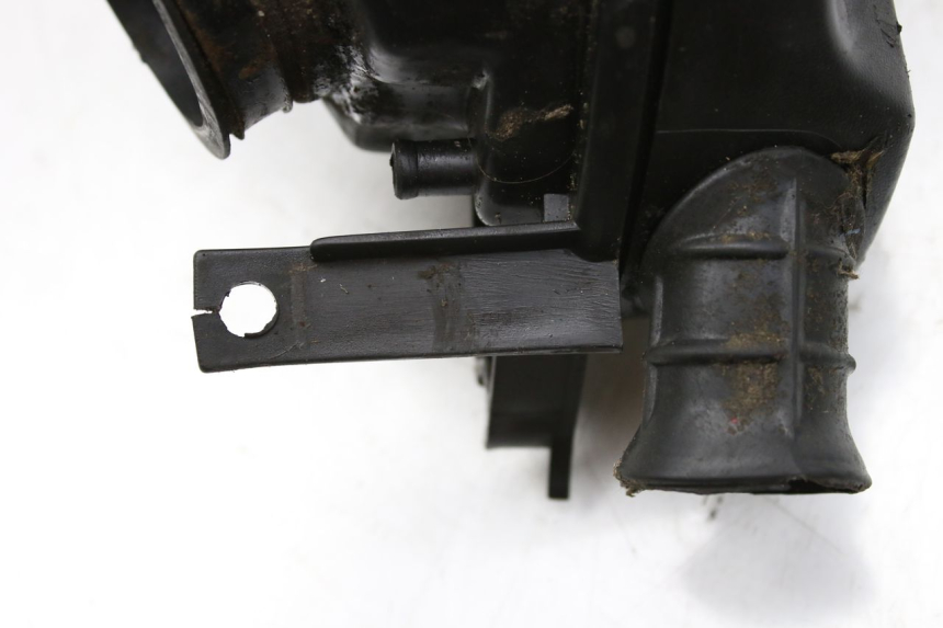 photo de CAJA DE AIRE KEEWAY OUTLOOK 125 (2007 - 2013) - Otra perspectiva