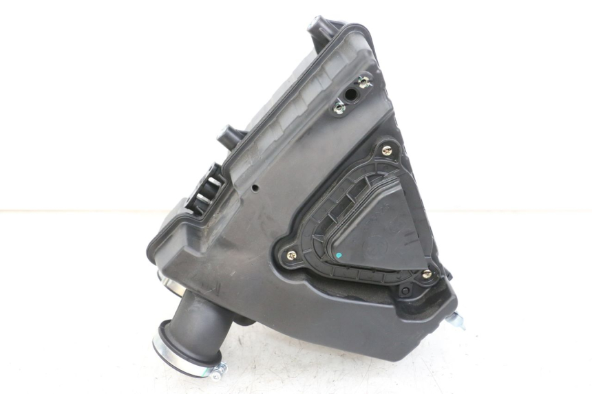 photo de CAJA FILTRO ROYAL ENFIELD CONTINENTAL GT 650 (2019 - 2024) - Primer plano técnico