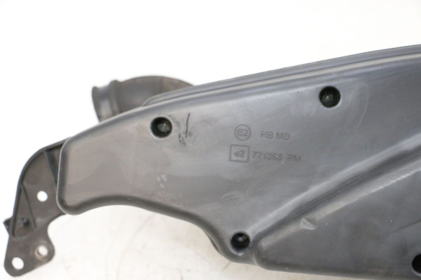 photo de CAJA FILTRO PEUGEOT SATELIS 125 (2013 - 2018) - Zoom estado de uso