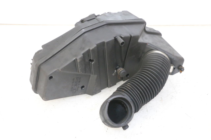 photo de CAJA FILTRO APRILIA SCARABEO GT TOURING 125 (1999 - 2005) - Detalles de los puntos de fijación