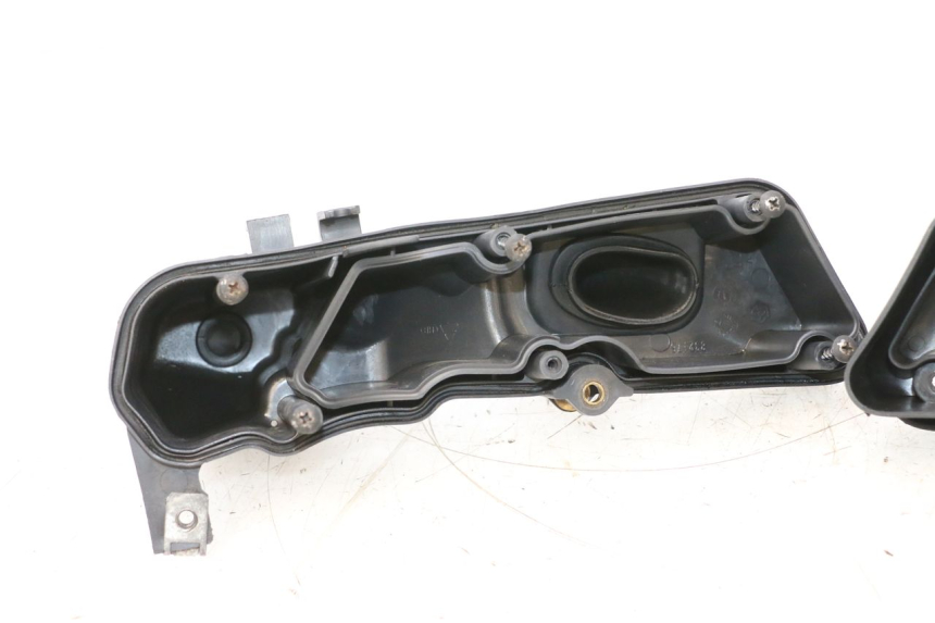 photo de CAJA FILTRO APRILIA SR MOTARD 50 (2012 - 2018) - Primer plano técnico