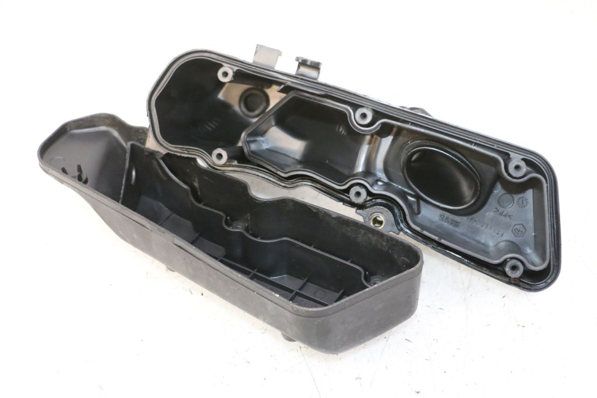 photo de CAJA FILTRO APRILIA SR R 2T LC 50 (2018 - 2021) - Detalles de los puntos de fijación