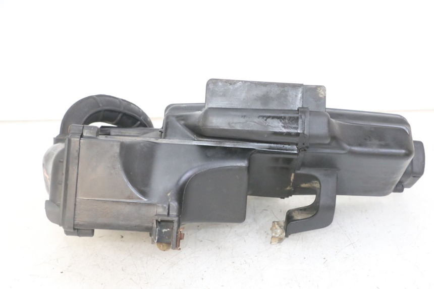 photo de CAJA FILTRO PIAGGIO SUPER LX 125 (2000 - 2003) - Primer plano técnico