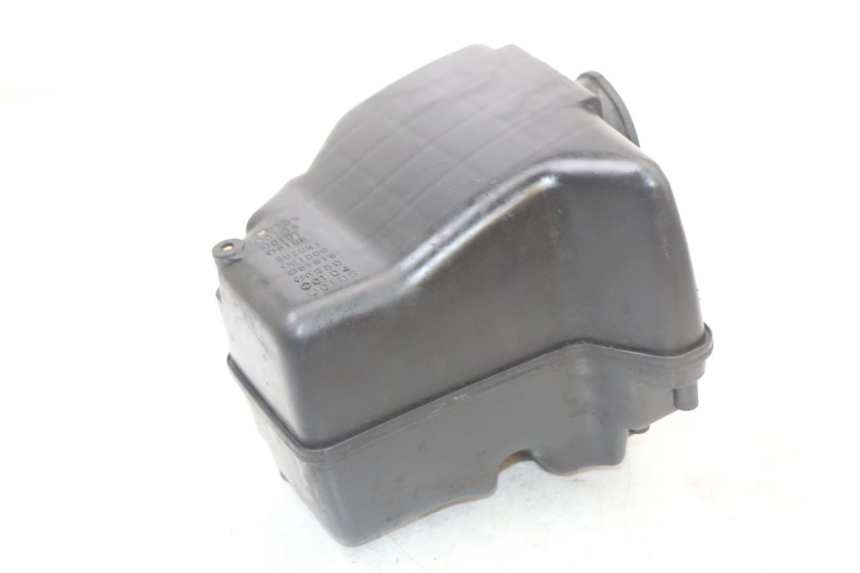 photo de CAJA FILTRO SUZUKI GS F 500 (2004 - 2007) - Estado de la superficie y material